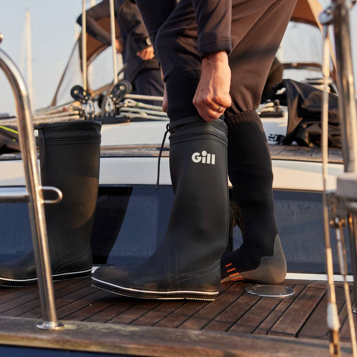 Gill tall yachting boot black lifestyle